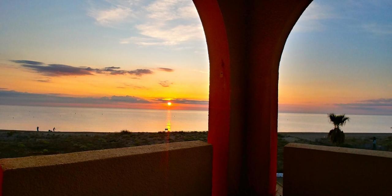 Vue Mer Panoramique Wifi Gratuit Le Barcares Exterior photo